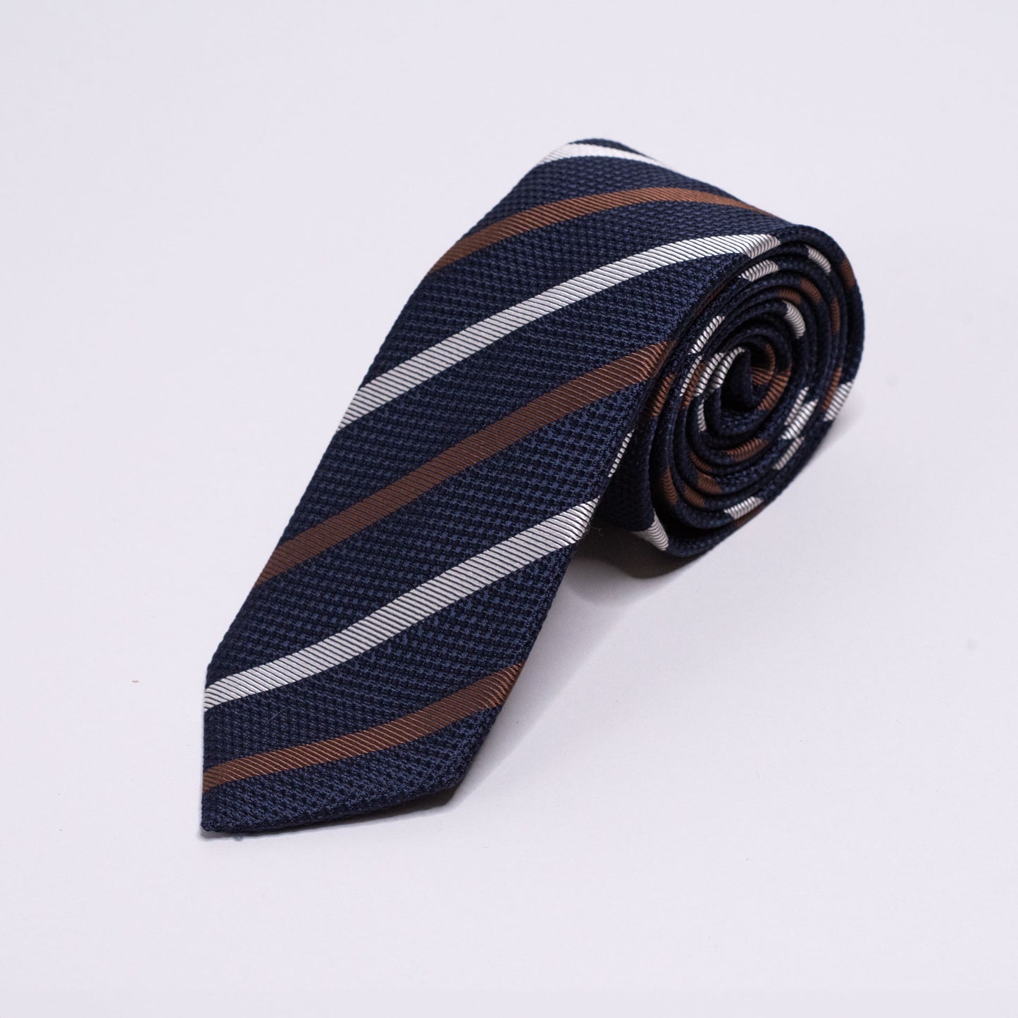 Slips, mørkeblått/navy med brune og hvite striper S24023