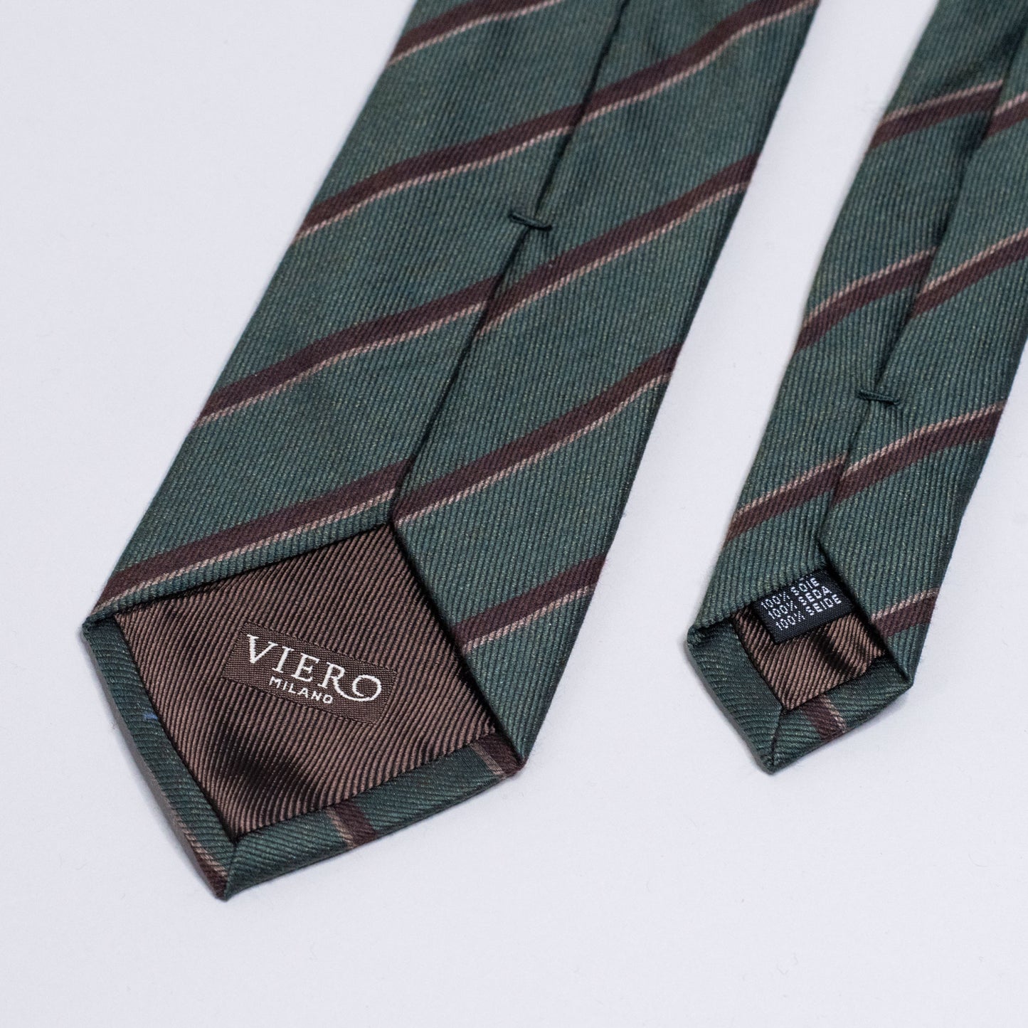 Slips, mørkegrønt med brune striper S24009
