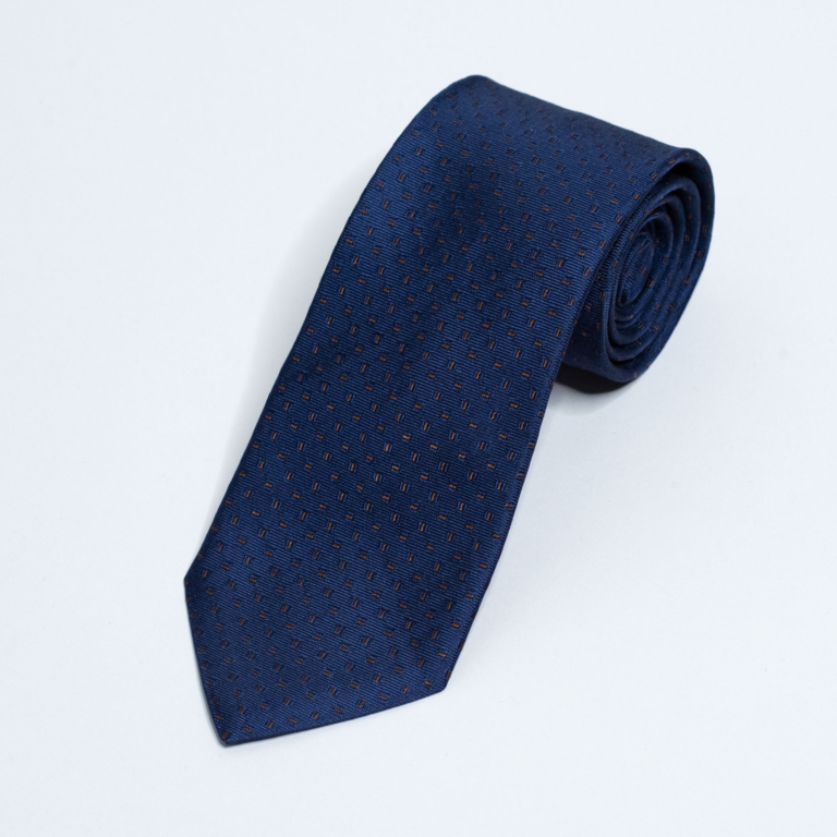 Mørkeblått slips med mønster. Menswear Oslo.